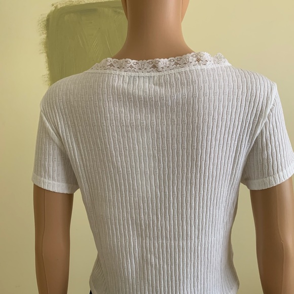 Pretty Lace Ribbed Crop Top - Picture 7 of 8